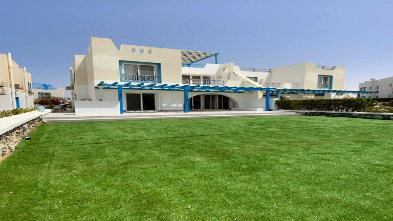 شالية 3 غرف ارضي - بماونتين فيو - الساحل الشمالي