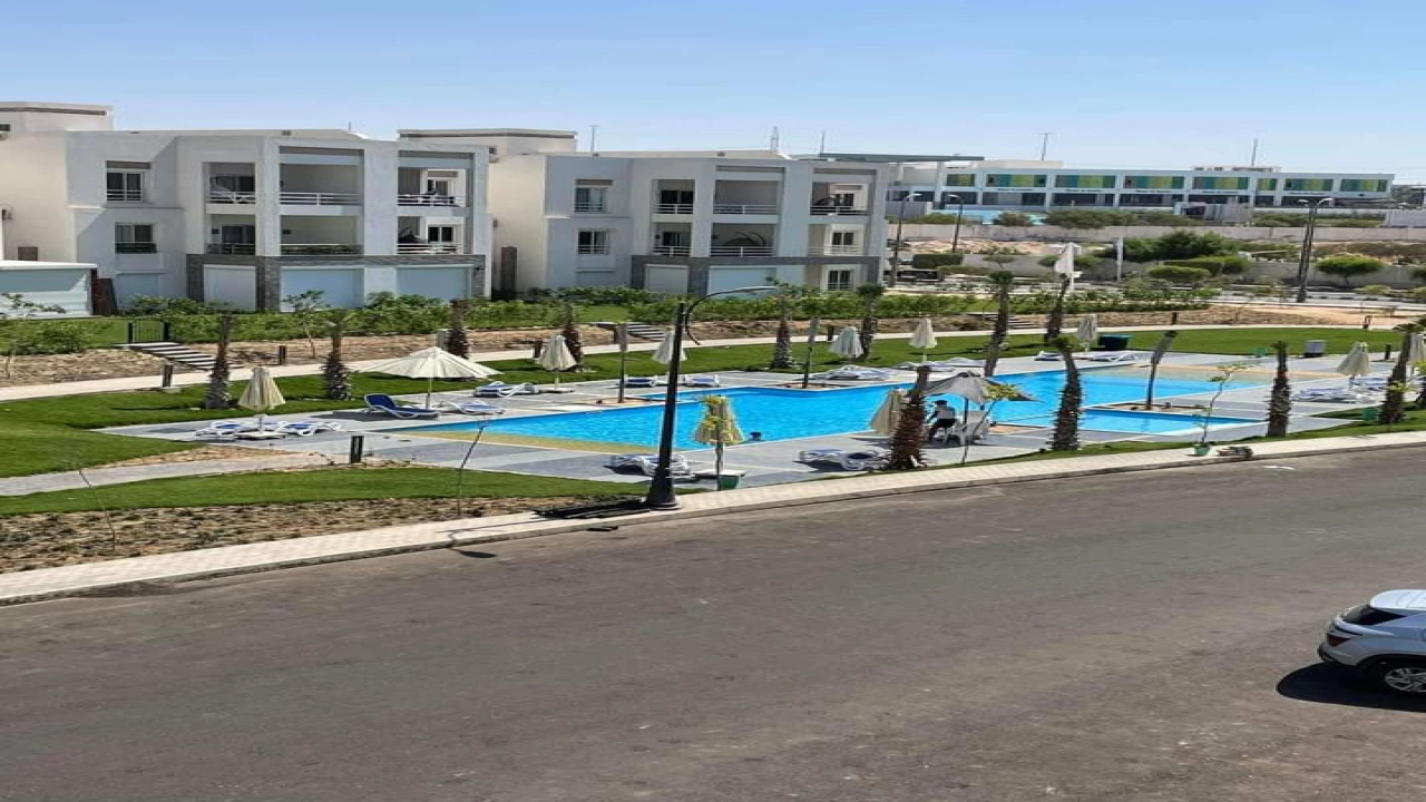 شالية للأيجار 3 غرفه _ قرية أمواج _الساحل الشمالي