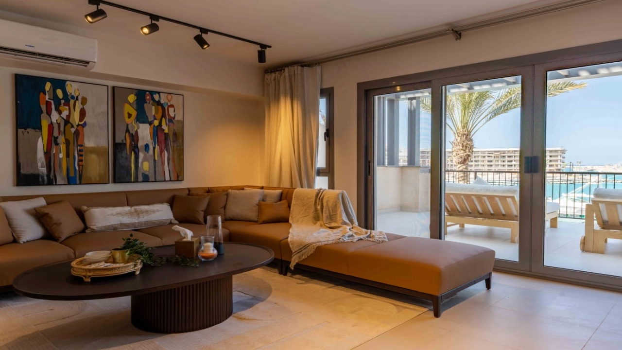 شاليه للايجار فى مراسي مارينا الساحل الشمالى غرفتين