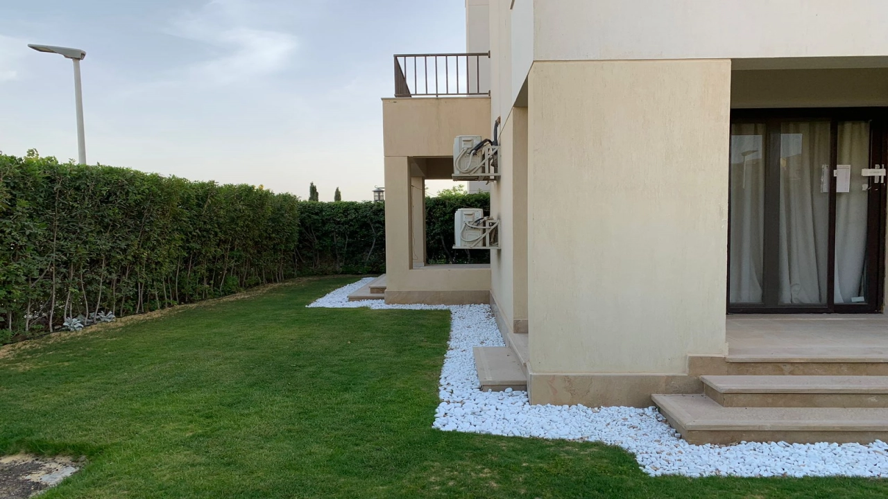 شالية 2 غرفة للايجار -- في الساحل الشمالي - بمراسي ( بلانكا )