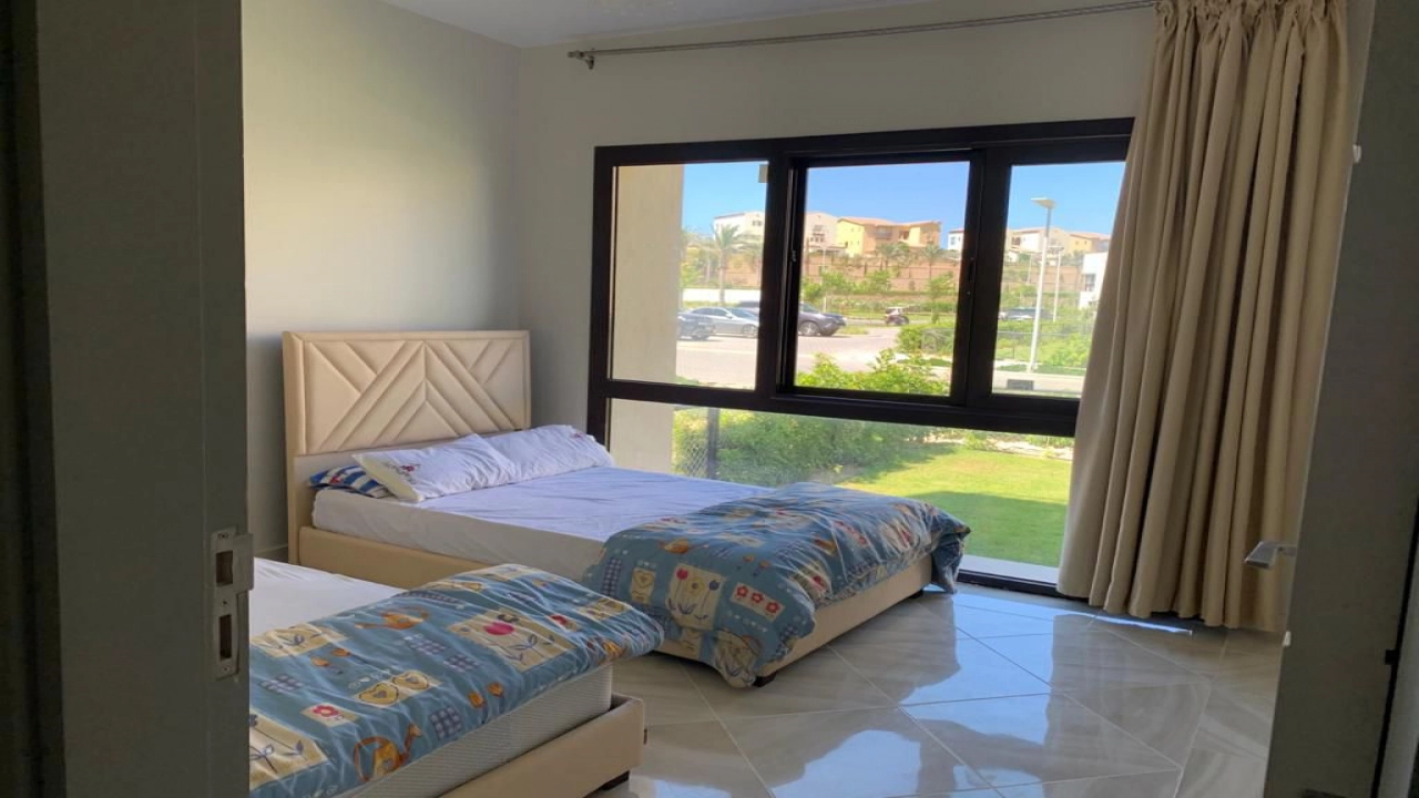 شالية 2 غرفة للايجار -- في الساحل الشمالي - بمراسي ( بلانكا )