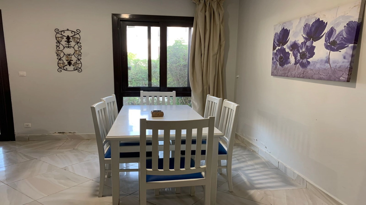 شالية 2 غرفة للايجار -- في الساحل الشمالي - بمراسي ( بلانكا )