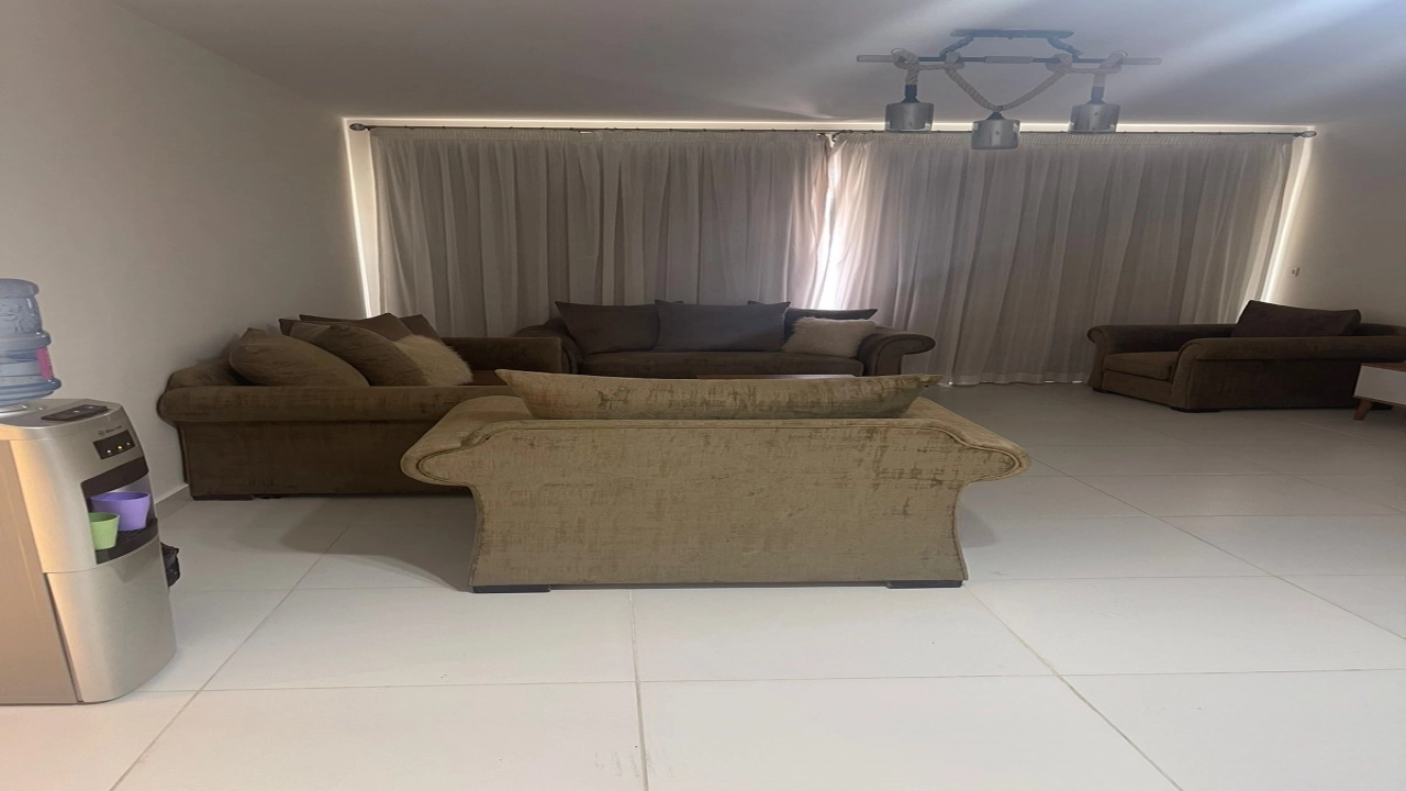 شاليه للايجار فى مراسي  مارينا الساحل الشمالي غرفتين