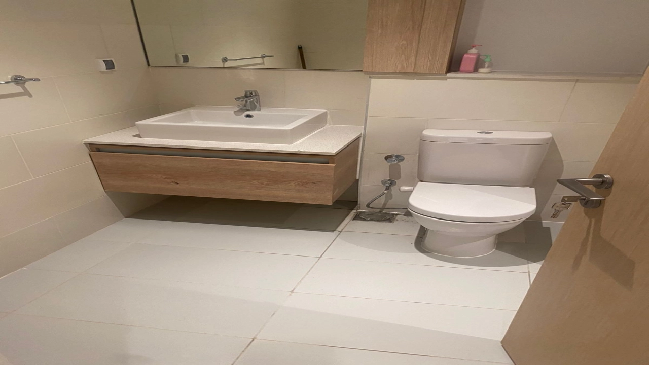 شالية غرفتين للأيجار بالساحل الشمالي قرية مراسي (مارينا ويست)