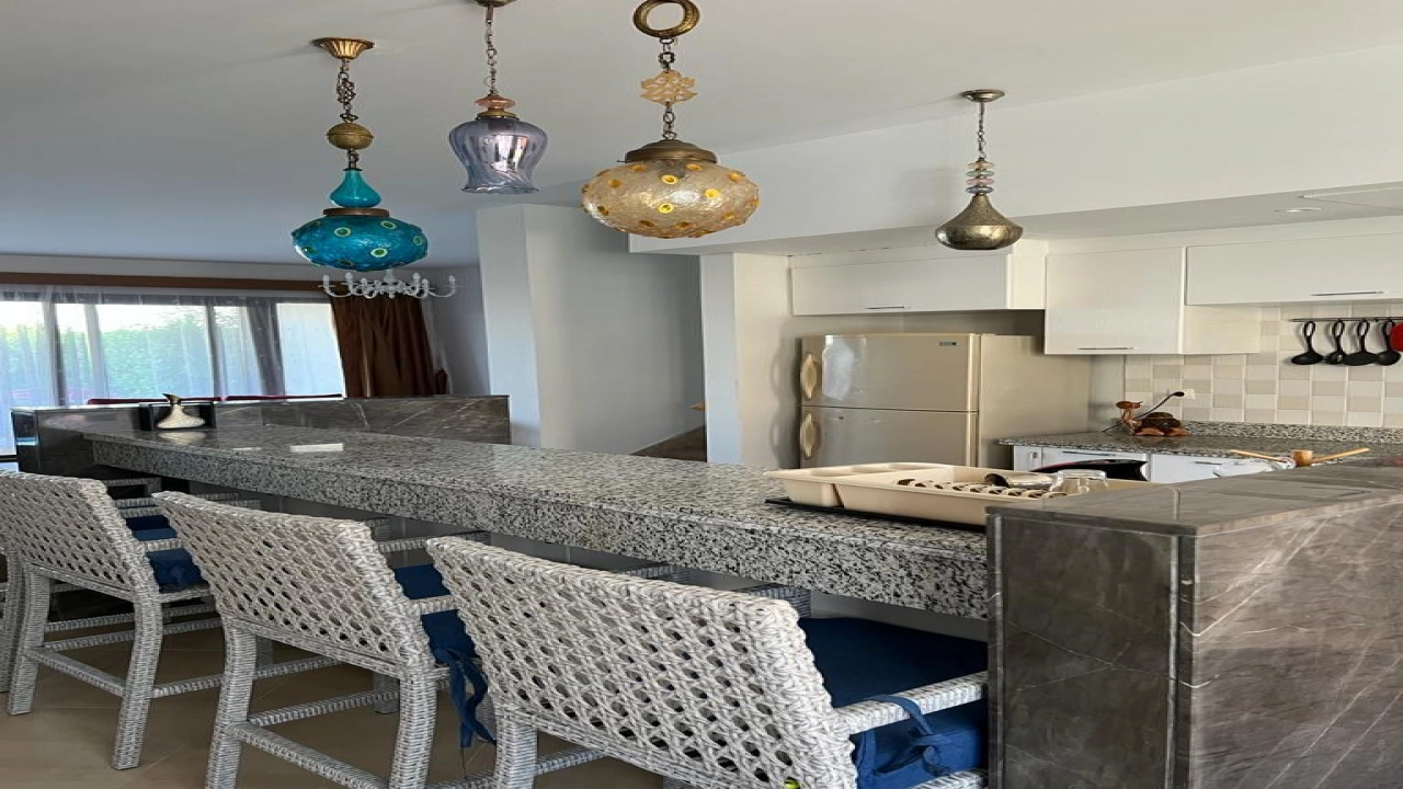 توينهاوس للايجار و البيع  - في الساحل الشمالي - بمراسي ( بلانكا )