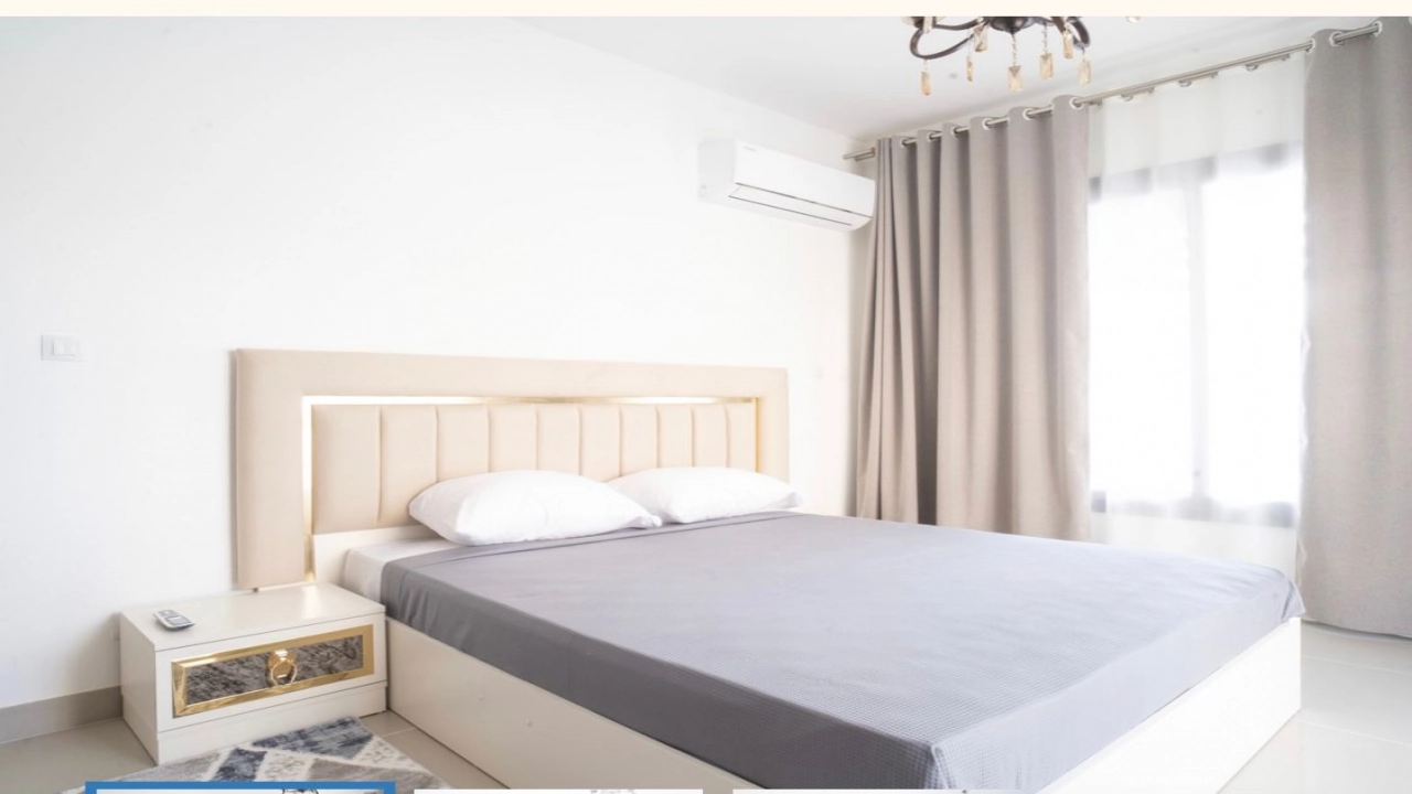 بنتهوس 2 غرفة للأيجار بالساحل الشمالي قرية مراسي