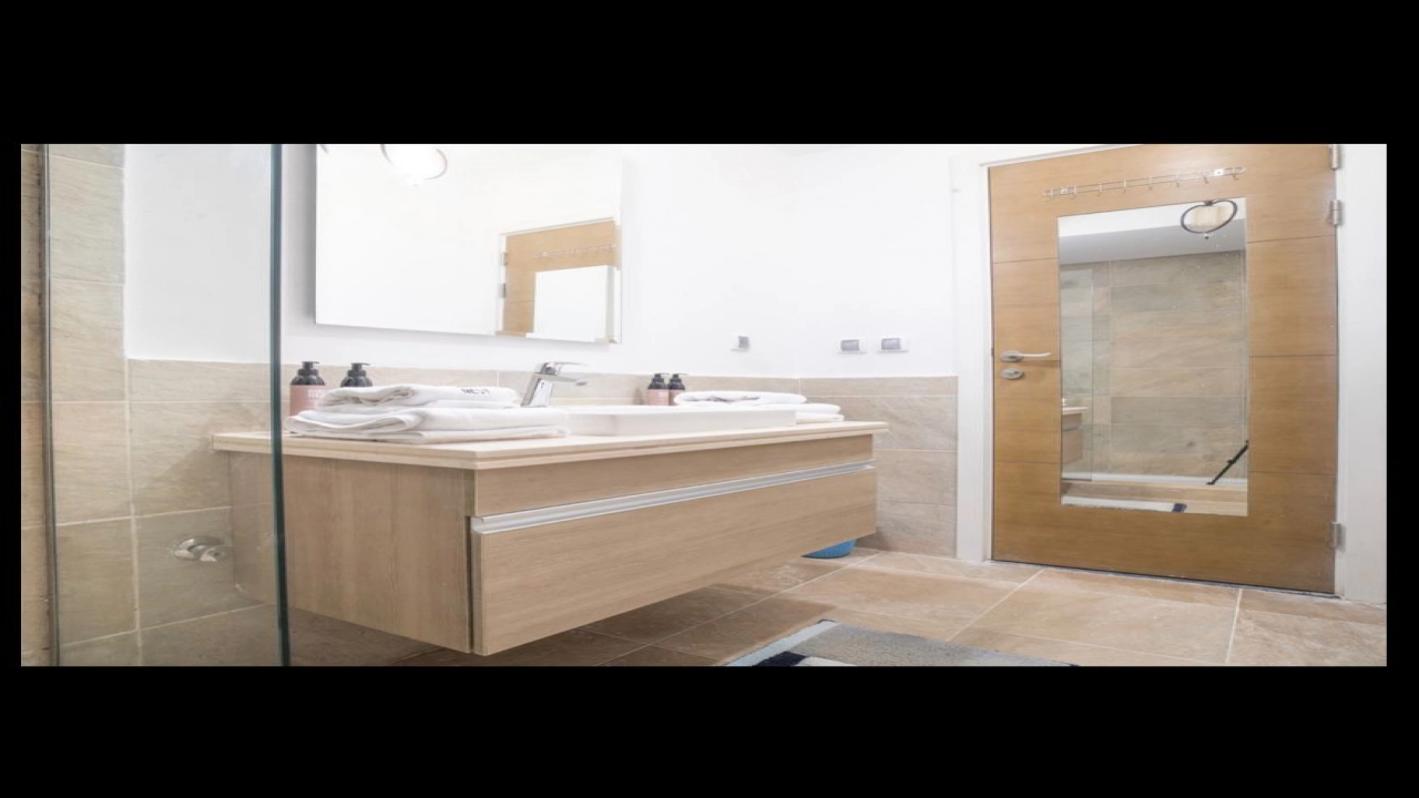 بنتهوس 2 غرفة للأيجار بالساحل الشمالي قرية مراسي