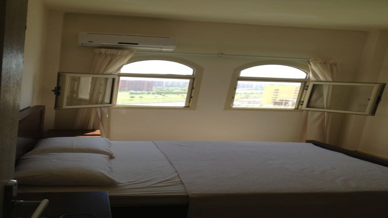 (شالية 3 غرف للايجار بالساحل الشمالي بسيدي عبدالرحمن (ستيلا هايتس