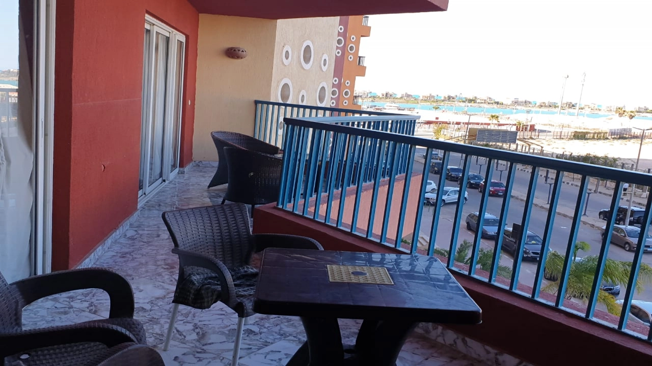 شاليه للايجار في بورتو مارينا الساحل الشمالي 3غرف