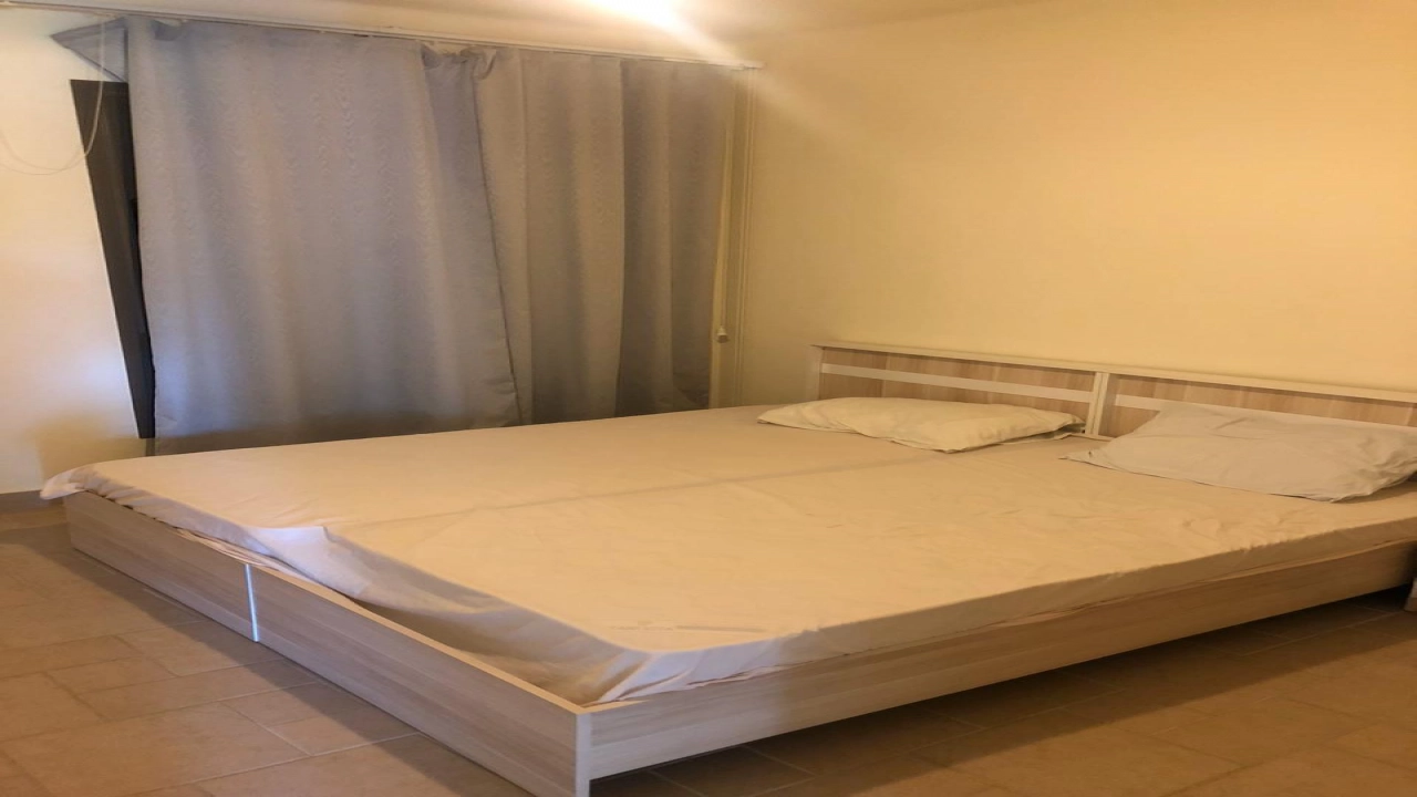 شالية 4 غرف للأيجار بالساحل الشمالي بقرية مراسي