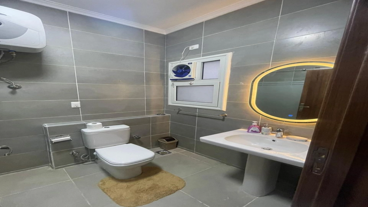 شاليه للايجار في امواج الساحل الشمالي غرفتين