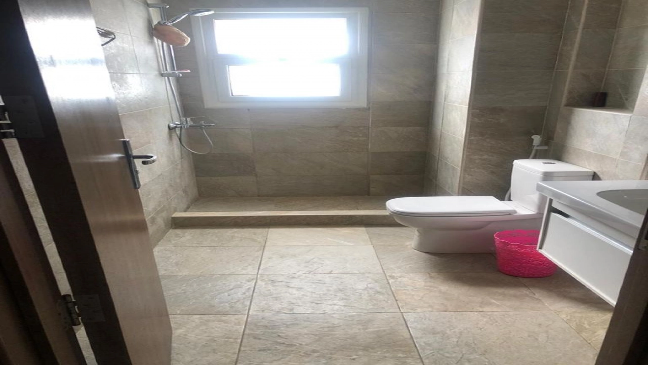 شاليه للايجار في امواج الساحل الشمالي 4 غرف