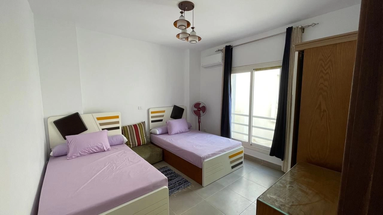 شالية للإيجار في امواج الساحل الشمالي 3 غرف نوم