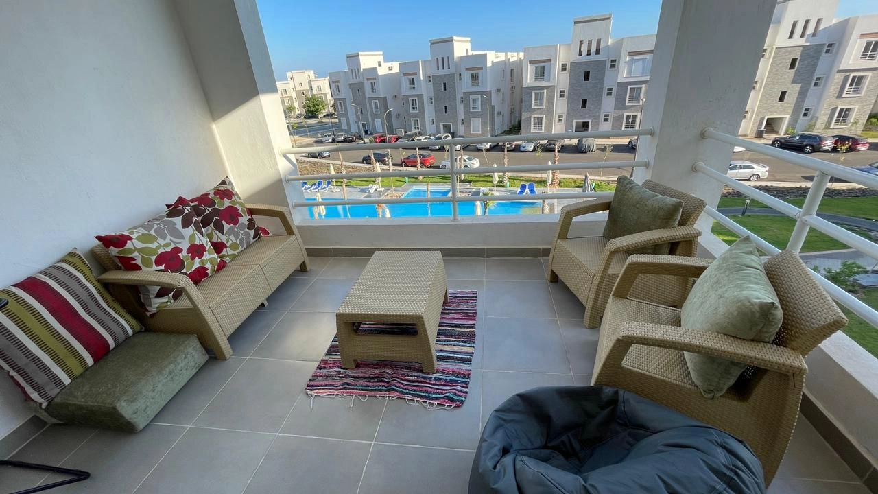 شالية للإيجار في امواج الساحل الشمالي 3 غرف نوم