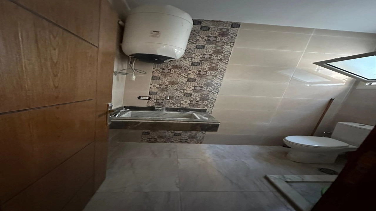 شالية للبيع فى مارينا الساحل الشمالى