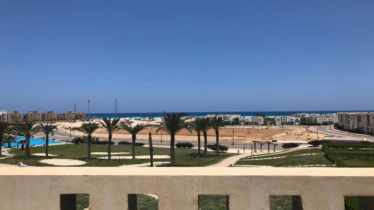 بيع شالية في امواج الساحل الشمالي