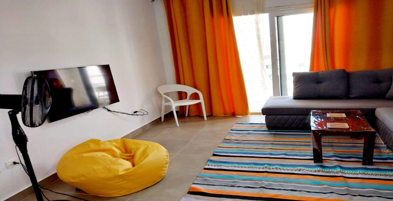 شاليه للإيجار في قرية امواج الساحل الشمالي  Chalet for rent in Amwaj North Coast Village