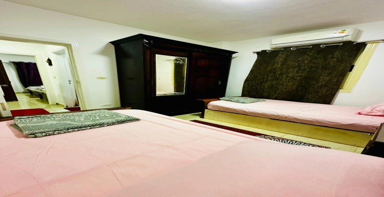 شالية للإيجار في قرية فينسيا الساحل الشمالي Chalet for rent in Venice Village, North Coast