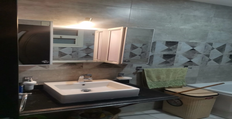 شقه للايجار في الدقي