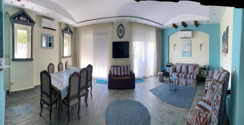 فيلا مستقلة للبيع في قرية امواج الساحل الشمالي صف اول علي البحر  Villa for sale in Amwaj North Coast Village