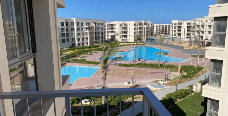 مكتب للايحار في مارينا