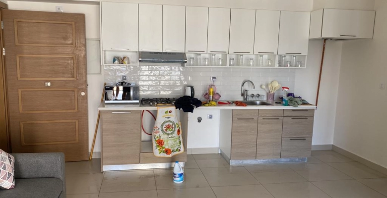 مكتب للايحار في مارينا