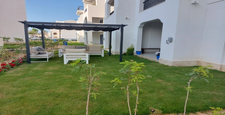 شاليه في قريه جريك الساحل الشمالي     Chalet in Greek Village, North Coast