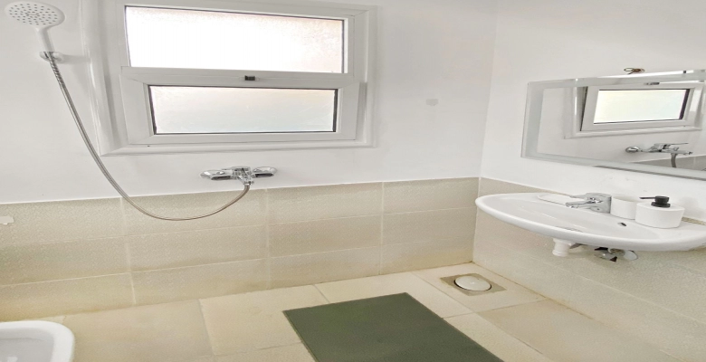 شاليه للايجار في امواج