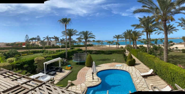 فيلا للبيع بمارينا