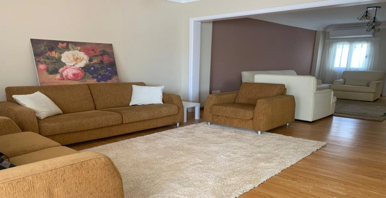 شقة مفروش للايجار بالزمالك / Furnished apartment for rent in Zamalek.