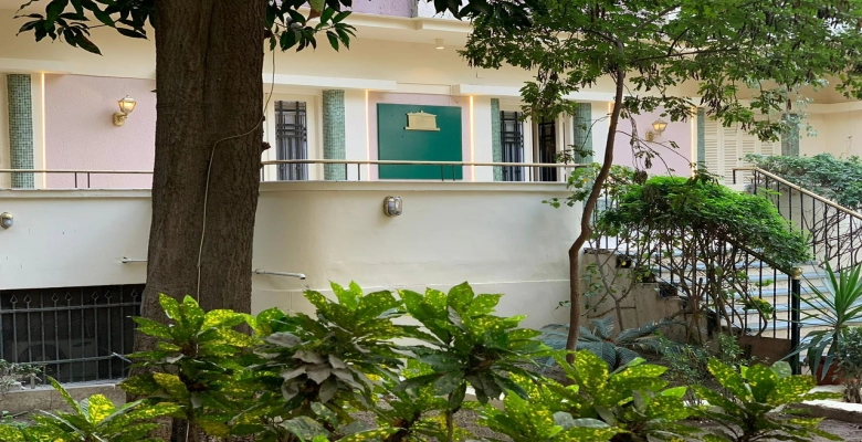 شقة للايجار بالزمالك تصلح سكنى او مكتب ادارى