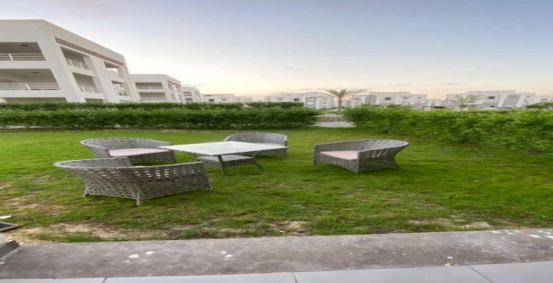 شالية للايجار3  نوم اراضي بحديقة في قرية امواج الساحل الشمالي