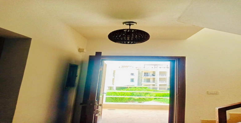 شاليه للإيجار في قرية امواج الساحل الشمالي Chalet for rent in Amwaj North Coast Village