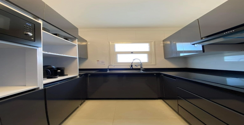 شالية للإيجار في قرية امواج الساحل الشمالي Chalet for rent in Amwaj North Coast Village