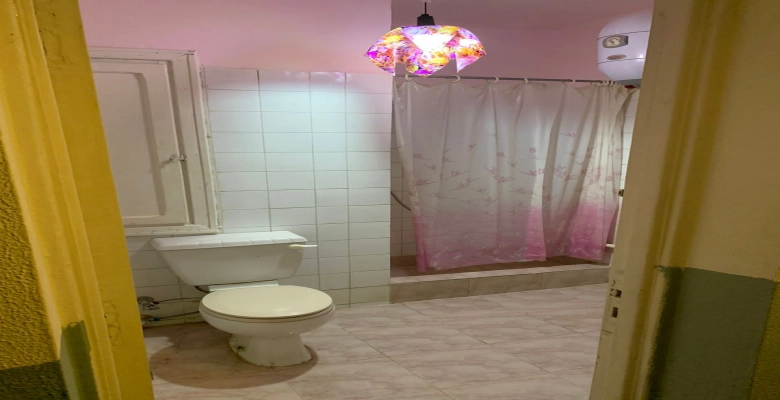 شقه دوبليكس 3 مستويات في عماره 300م من البحر