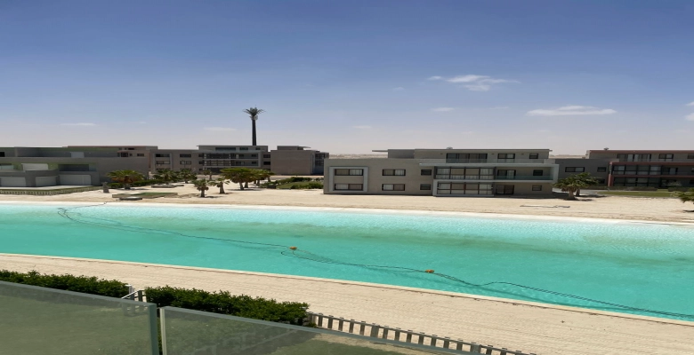 شاليه للبيع في بو ايلاند - اول صف علي البحيره - الساحل الشمالي