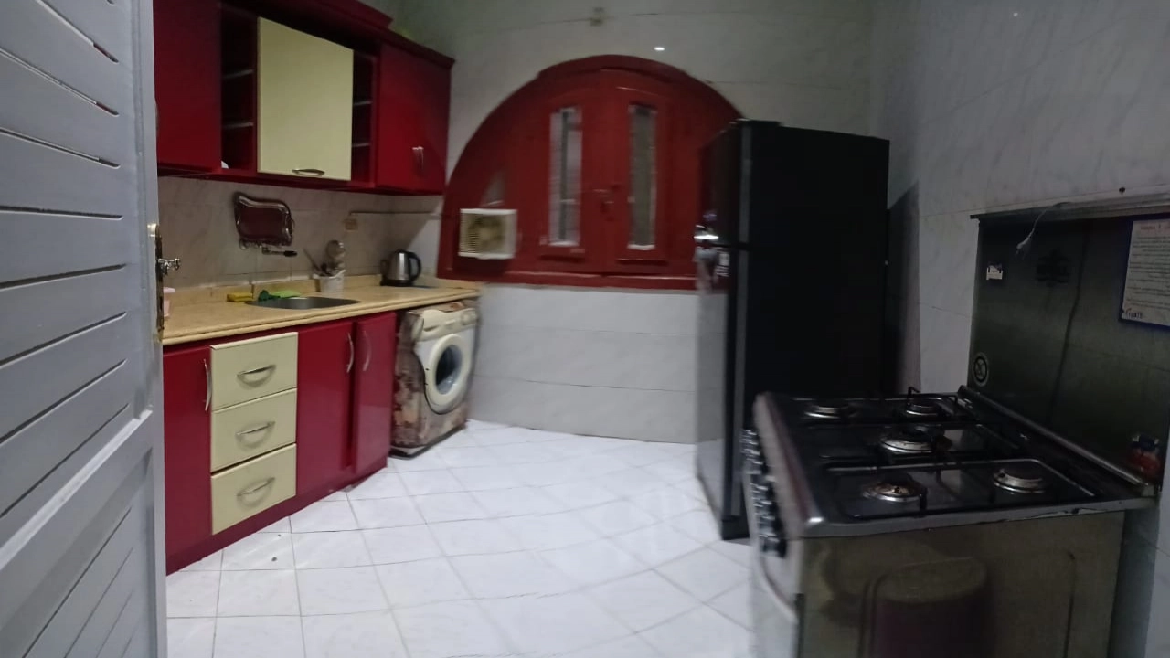 شالية للايجار فى مارينا 6  الساحال الشمالى متاح يوم جمعه1 15/8و سبت16/8