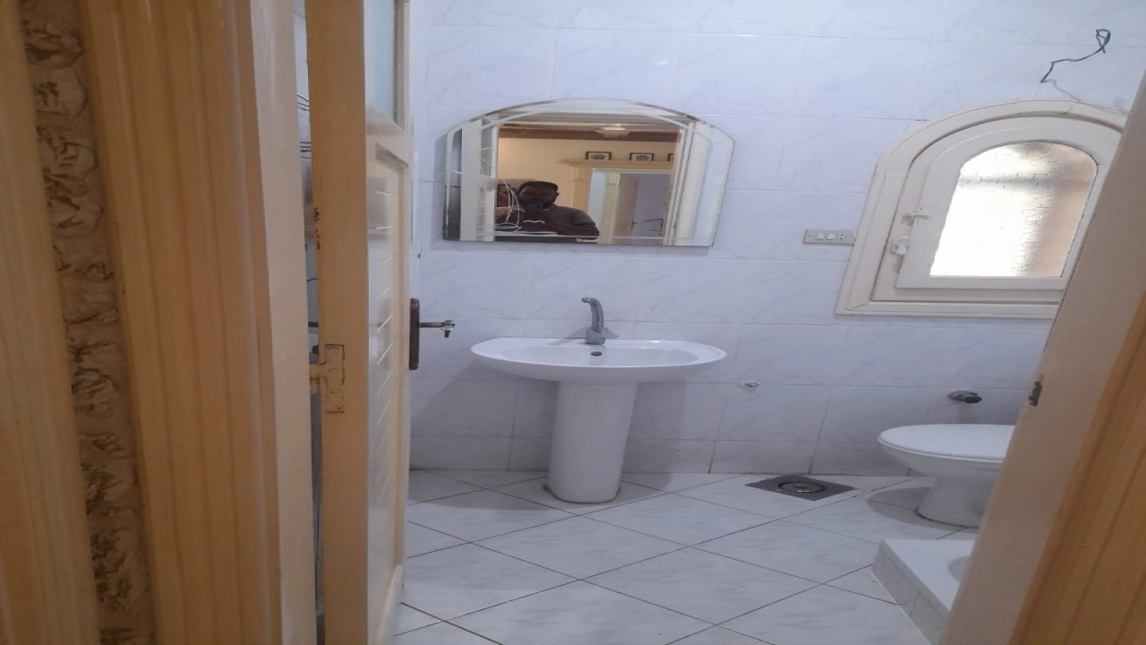 شاليـــة للايجـــار بمارينا بوابة 5 - Chalet for rent in Marina Gate 5