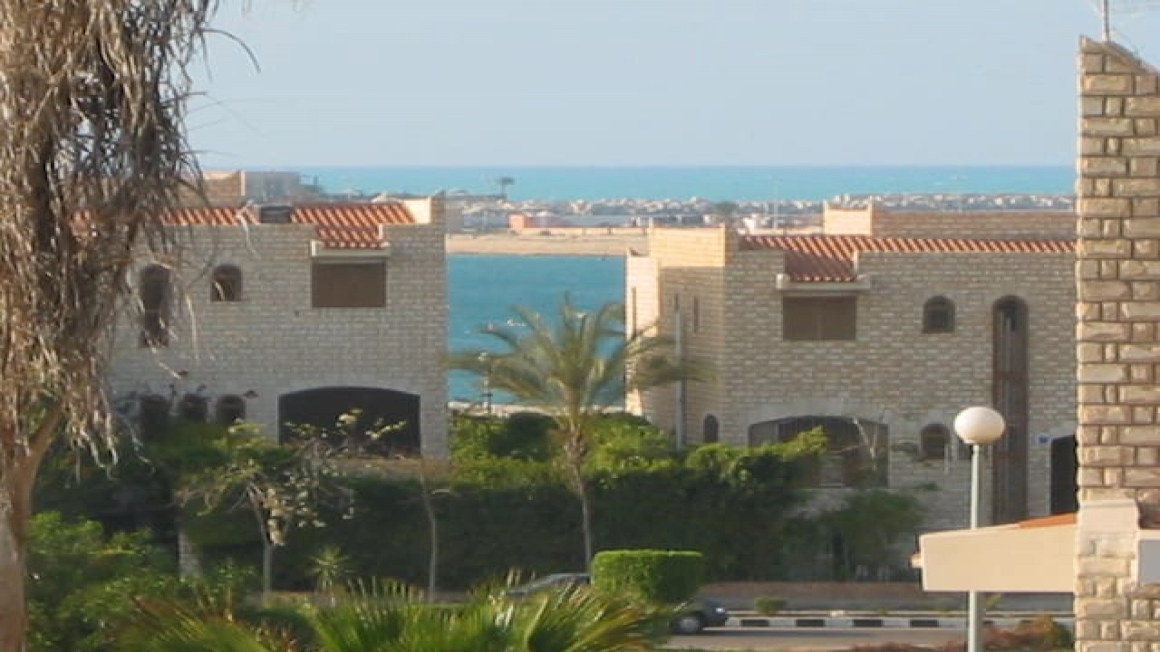 شاليه للايجار بالساحل الشمالى مارينا 4 - Chalet for rent in North Coast Marina 4