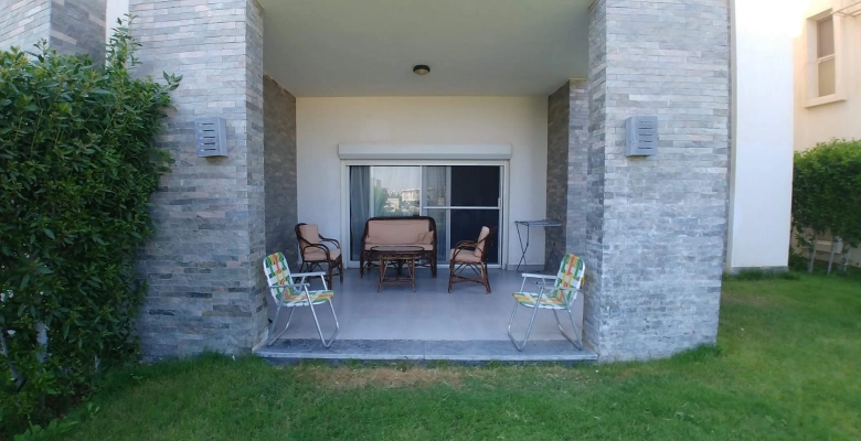 شاليه للايجار في أمواج .Chalet for rent in Amwaj