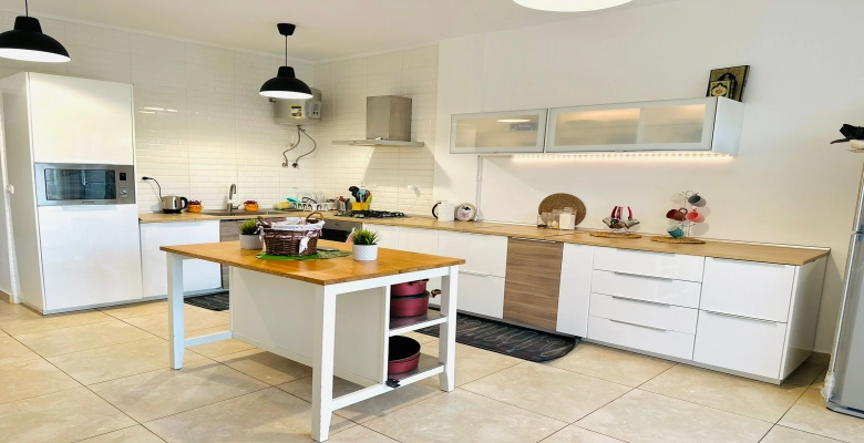 شالية للإيجار في قرية امواج الساحل الشمالي