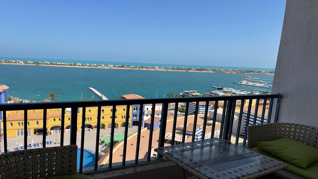 Chalet in Puerto Marina                                 شاليه ببورتو مارينا