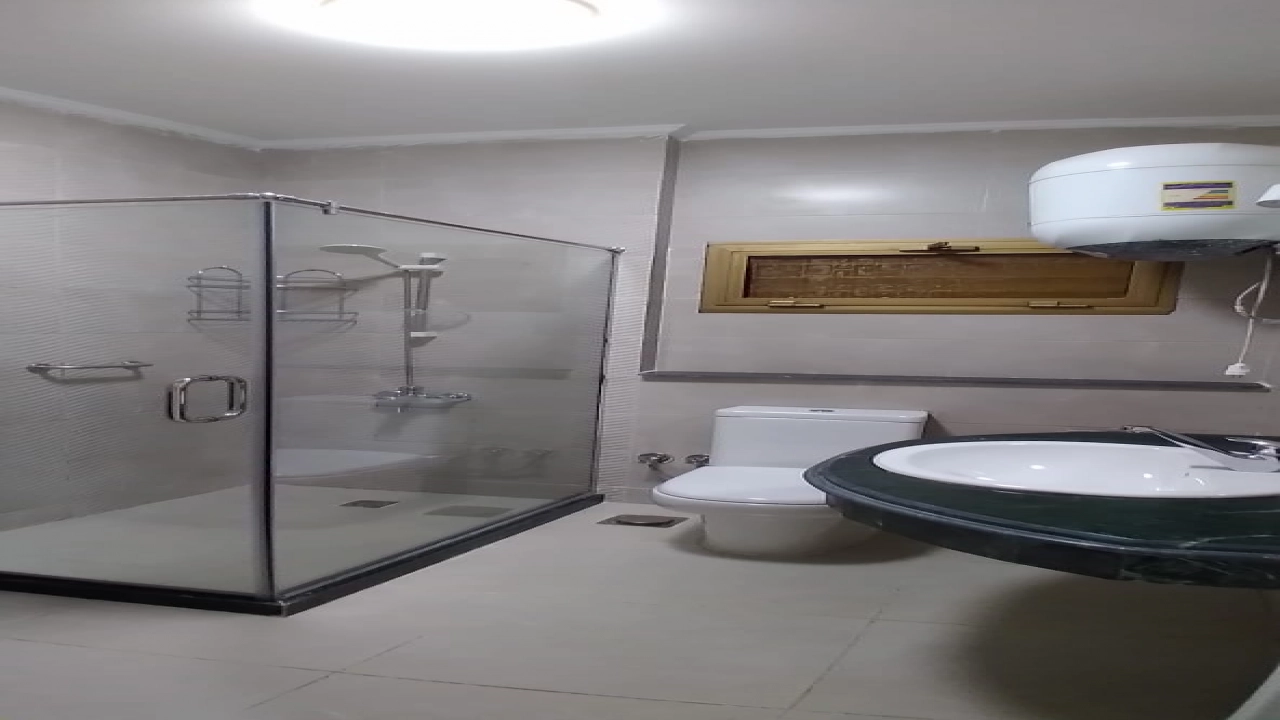 شقه للايجار في الزمالك بالقرب من  سفاره ليبيا