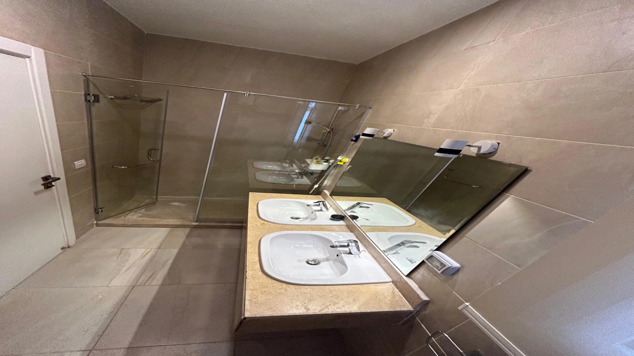 شالية للإيجار في قرية سيشل الساحل الشمالي