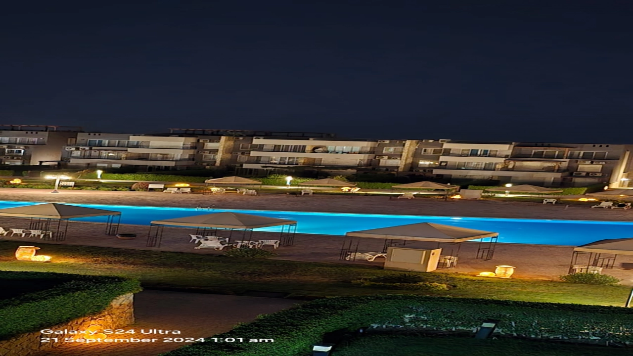 شالية للإيجار في قرية بلومار العين السخنة 2 غرف