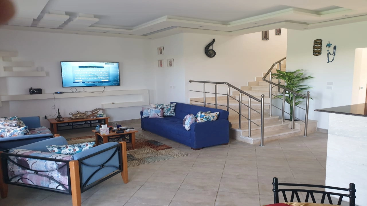 دوبلكس للايجار في امواج الدور الارضي 3غرف