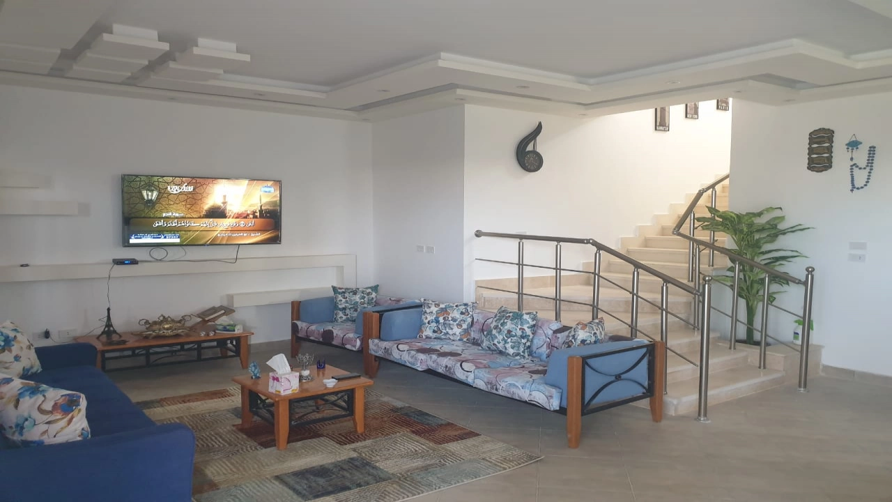 دوبلكس للايجار في امواج الدور الارضي 3غرف