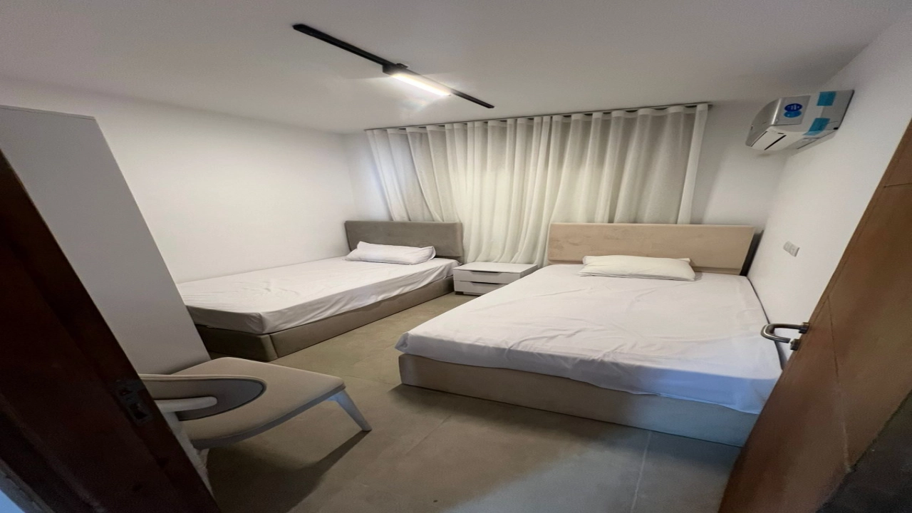 شاليه للإيجار في الساحل الشمالي قرية ماونتن فيو راس الحكمة