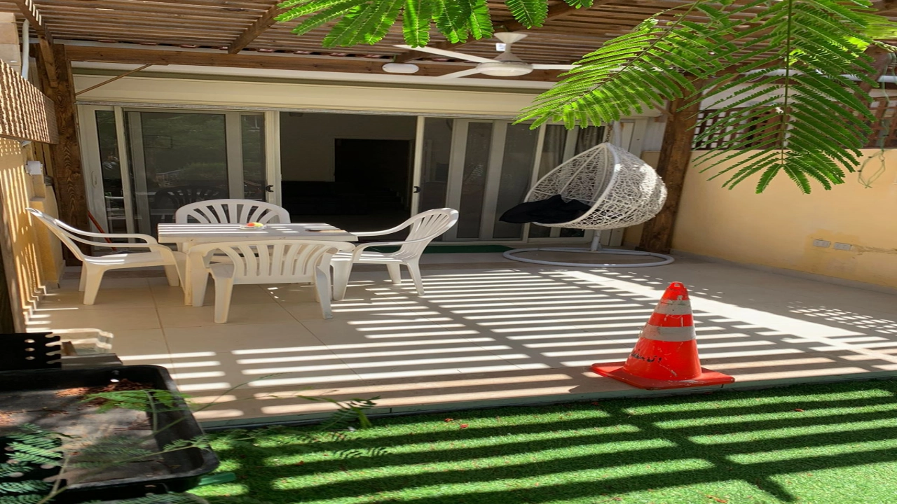 ( شاليه للايجار) مارينا ٢