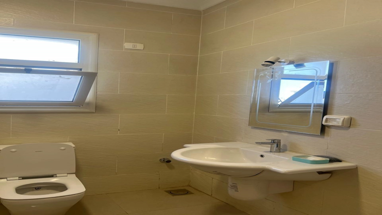 شاليه للايجار في جايا راس الحكمه 3غرف